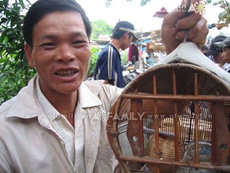 Le marché Hàng, une originalité culturelle de Hai Phong - ảnh 2